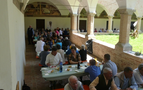 anziani in festa